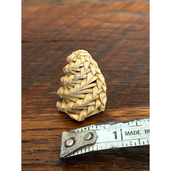 Vintage Wicker Thimble Rustic Pinecone Shape - Picture 2 of 3